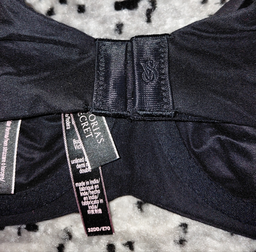 NWT Victoria's Secret Body by Victoria Unlined Demi Bra 32DD Solid Black - Picture 10 of 16